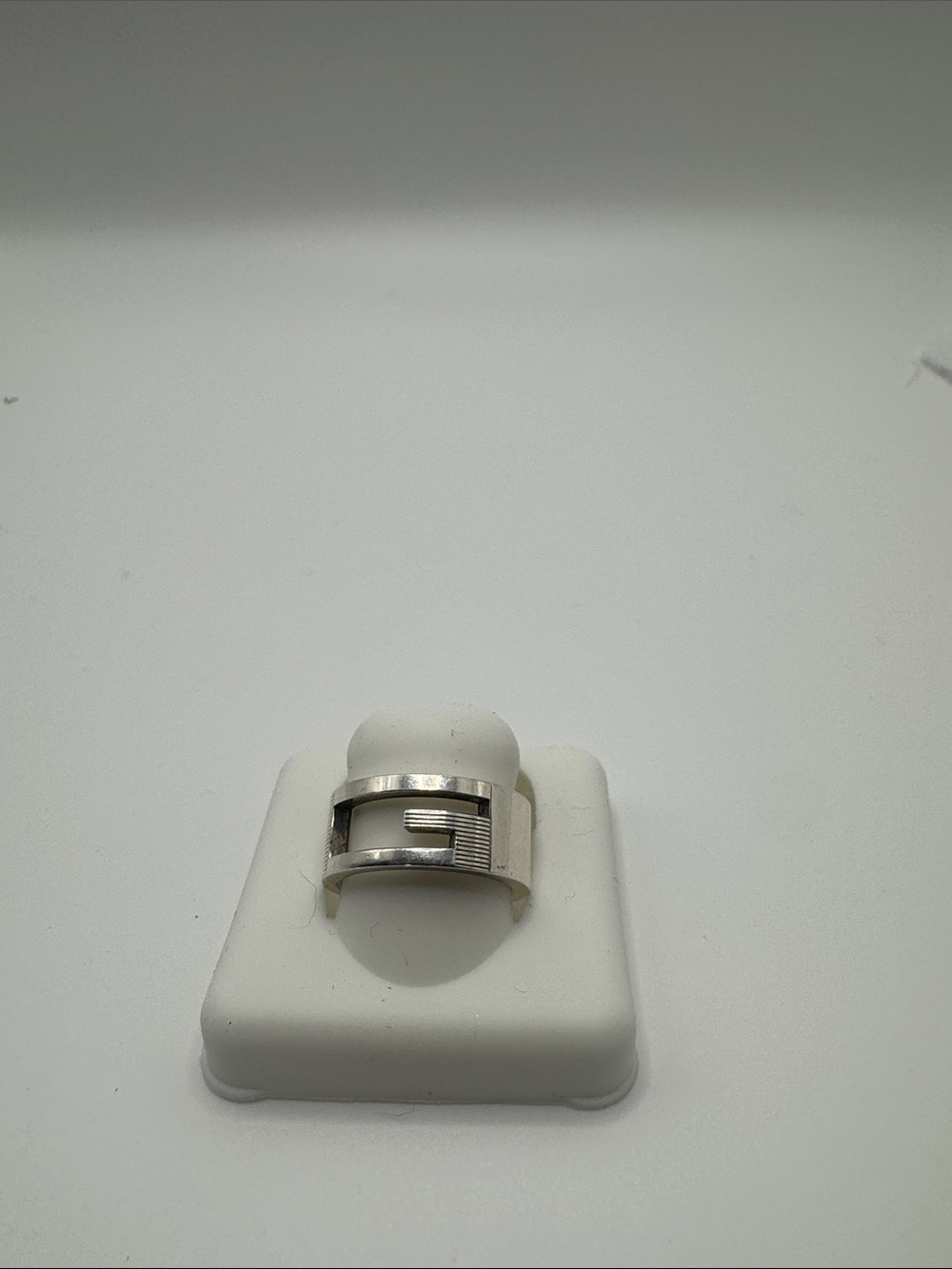 Gucci .925 Silver Ring Size 5